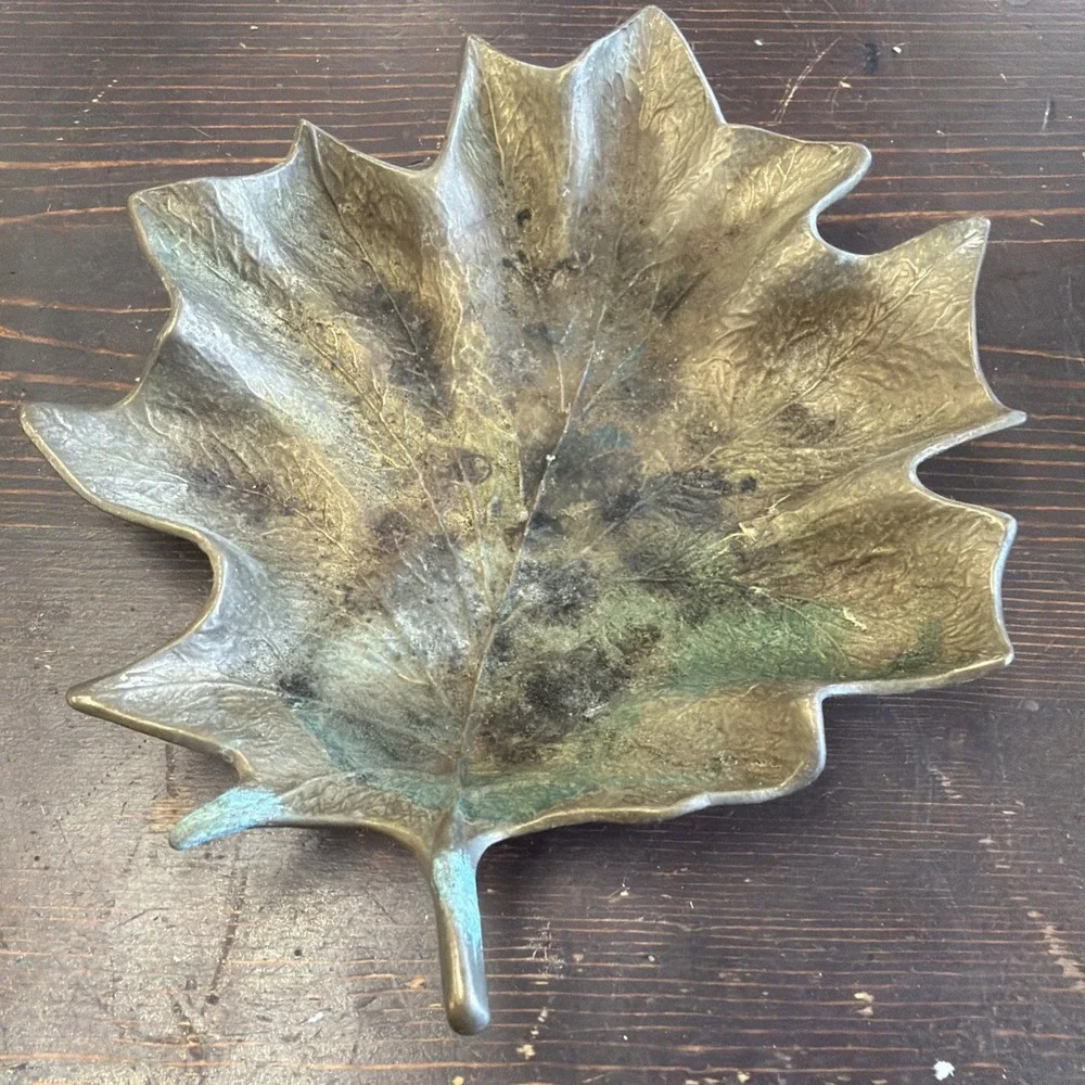 Vintage ORIGINAL by CAMBRON Heavy Solid Brass MAPLE LEAF DISH 410